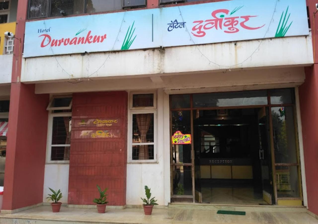 Hotel Durvankur Ganpatipule Bagian luar foto