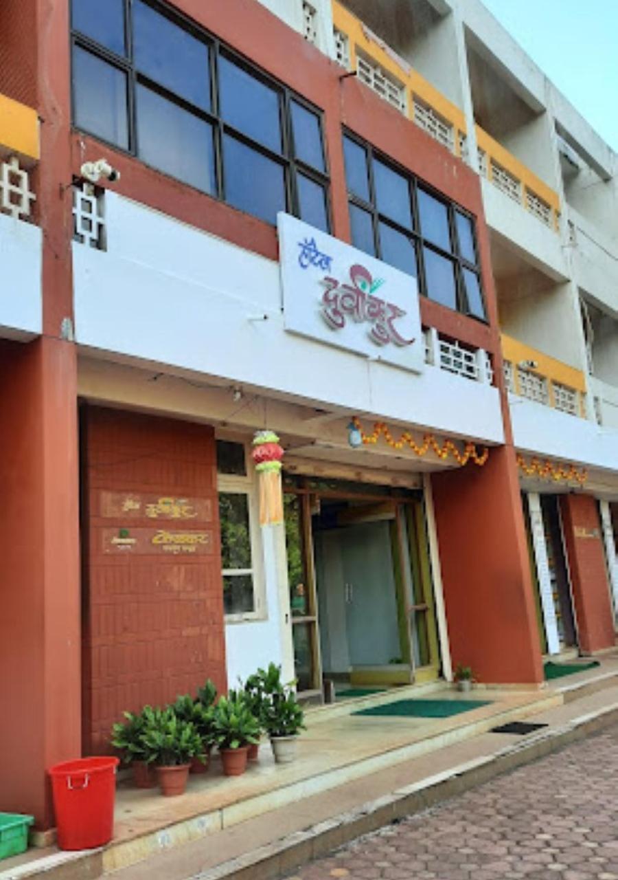 Hotel Durvankur Ganpatipule Bagian luar foto