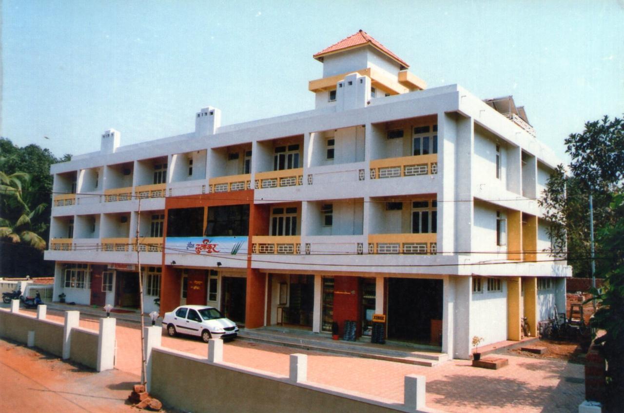 Hotel Durvankur Ganpatipule Bagian luar foto